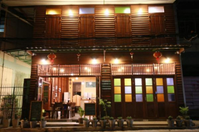 BanSoi 1 & Alley One Cafe